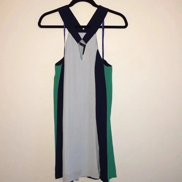 BCBGMaxAzria Aaila Pale Blue Halter Dress Sz Med - Picture 2 of 7